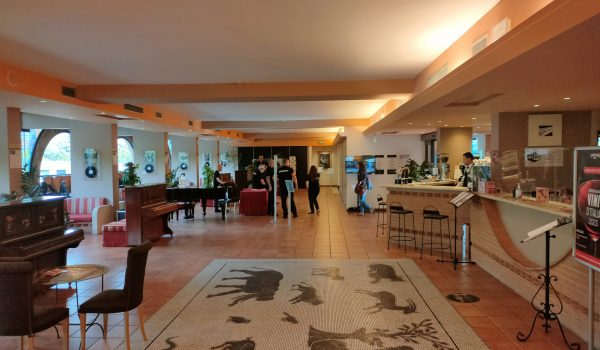 hall_new